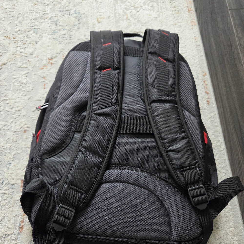 Samsonite Tectonic 2 Laptop Backpack - Picture 2 of 8
